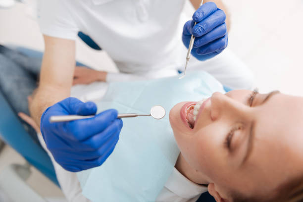 Best Oral Surgery  in Sandoval, IL